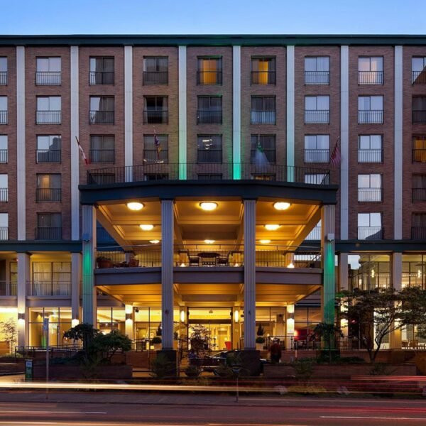 رحلة وجولات كندا 8 أيام و7 ليالي