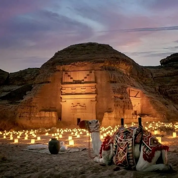 أماكن يجب زيارتها في السعودية 2025