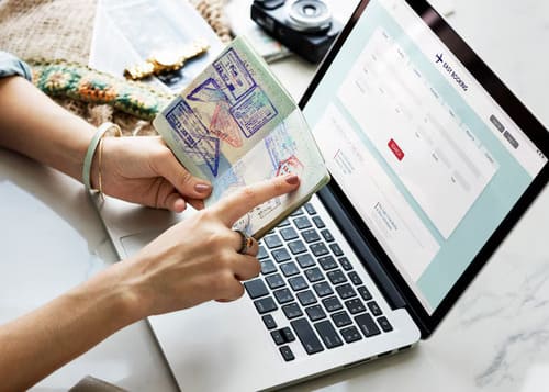 دليل اختيار أفضل شركة حجز رحلات سياحية في السعودية