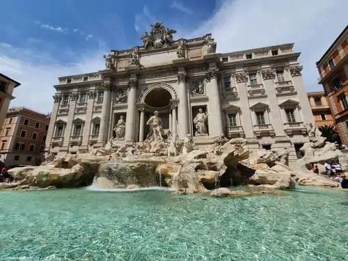 دليل السفر والسياحة في إيطاليا 