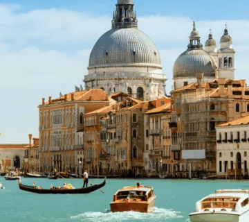 دليل السفر والسياحة في إيطاليا