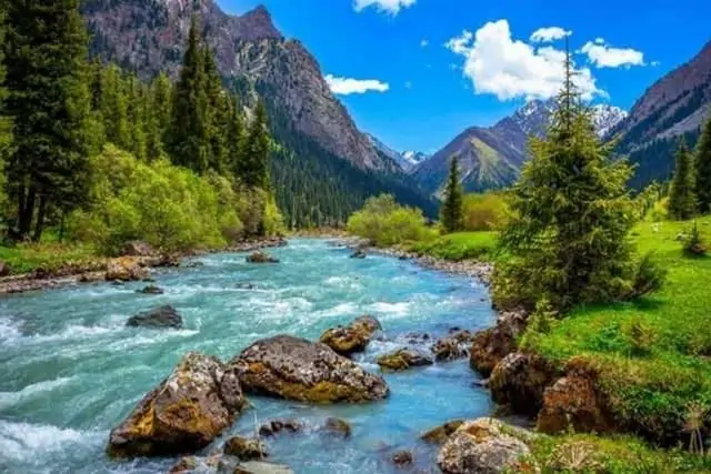 عرض السياحة في قيرغستان 10 أيام
